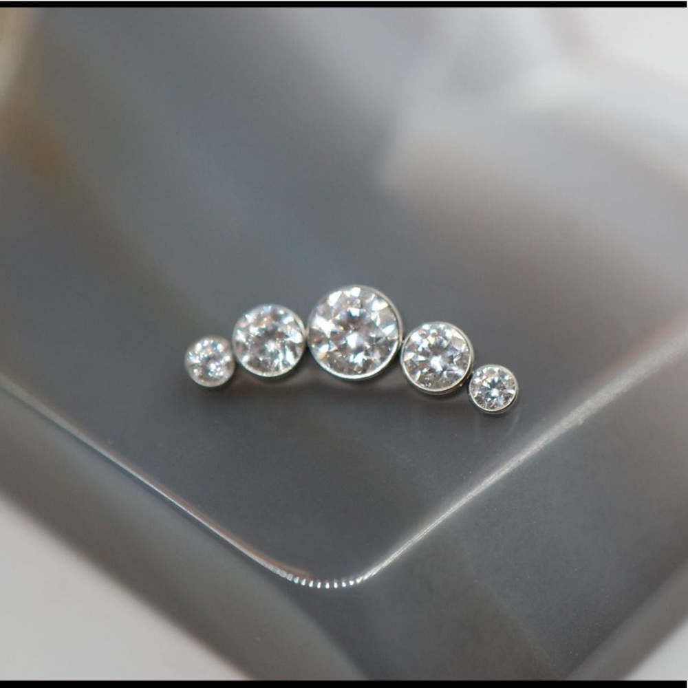 14g Gem Cluster by Industrial Strength